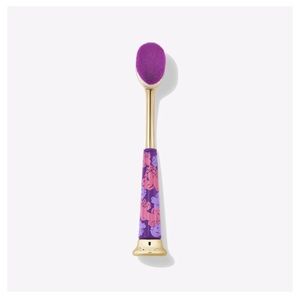 Tarte Creaseless Concealer Brush
